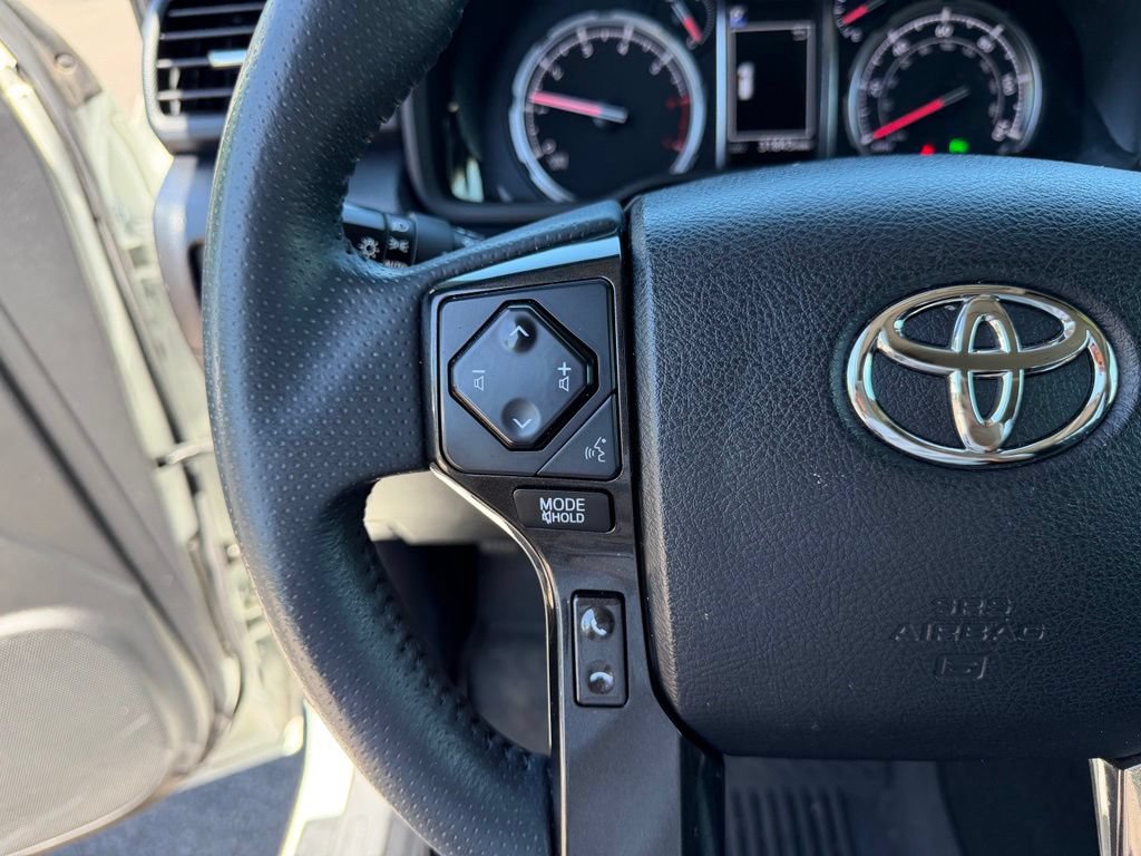 Used 2020 Toyota 4Runner Nightshade AWD/4WD image 18
