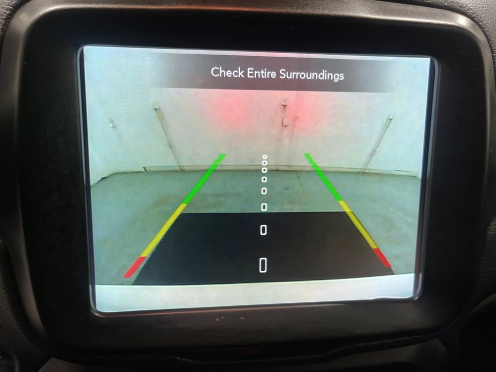 Used 2023 Jeep Renegade Trailhawk image 13