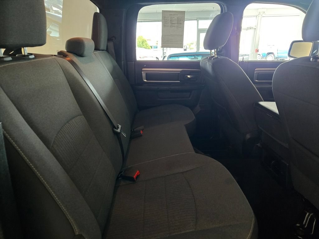Used 2022 RAM 1500 Warlock AWD/4WD image 10
