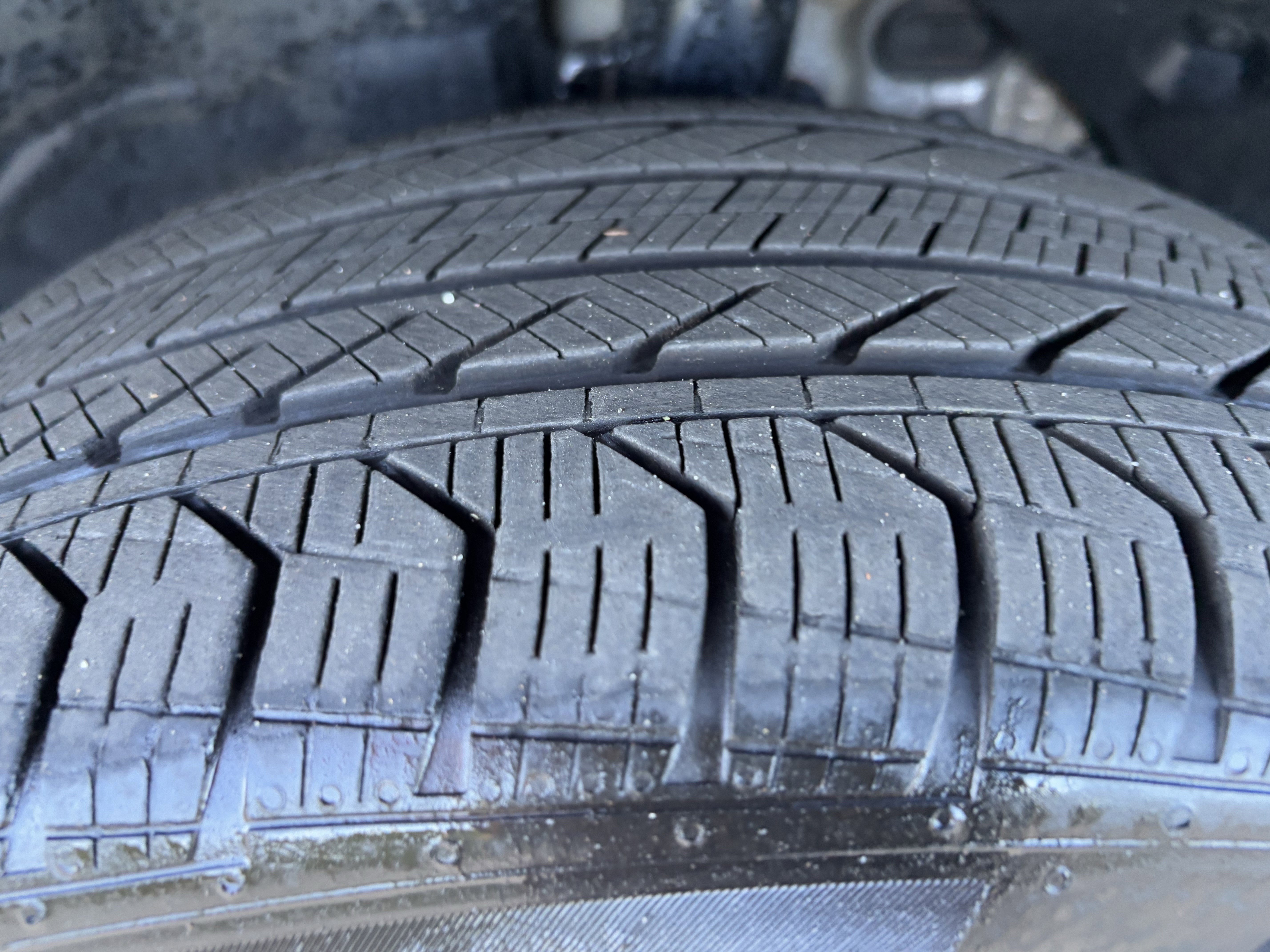 Certified 2025 BMW X2 xDrive28i image 12