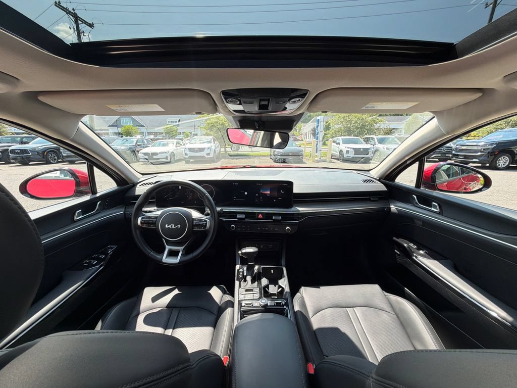 Used 2025 Kia K5 EX FWD image 36