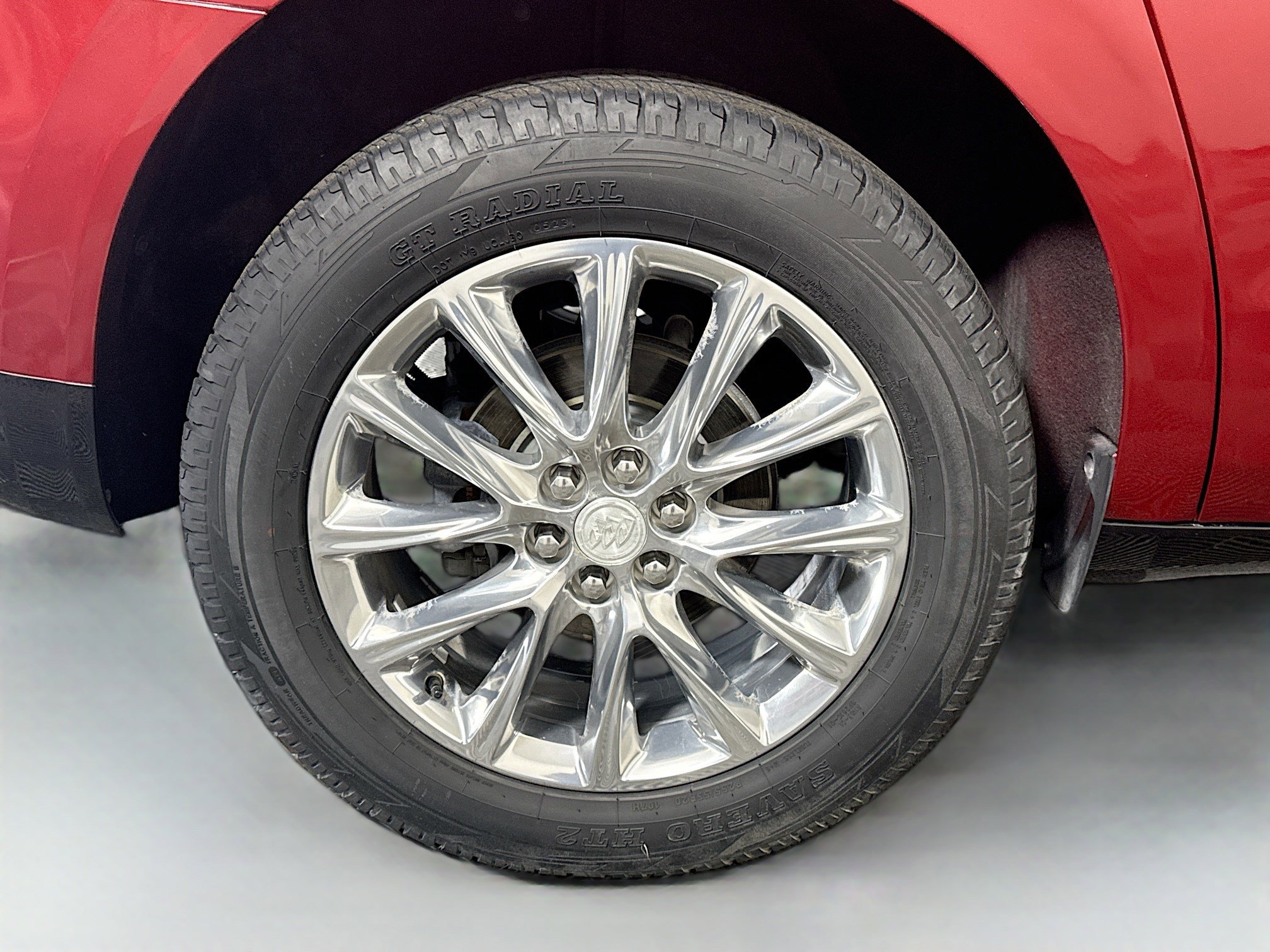 Used 2019 Buick Enclave Essence image 33