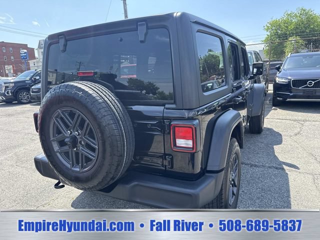 Used 2024 Jeep Wrangler Unlimited Sport AWD/4WD image 6