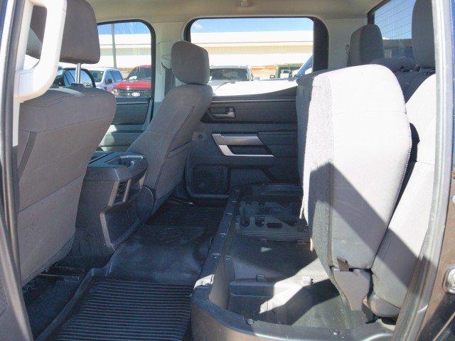 Used 2022 Toyota Tundra SR5 w/ SR5 Convenience Package AWD/4WD image 29