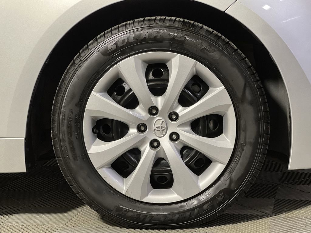 Used 2024 Toyota Corolla LE image 10