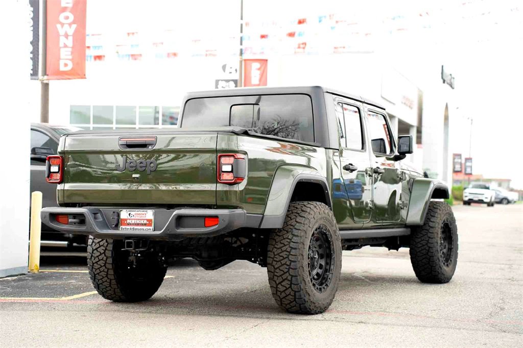 New 2024 Jeep Gladiator Sport image 4