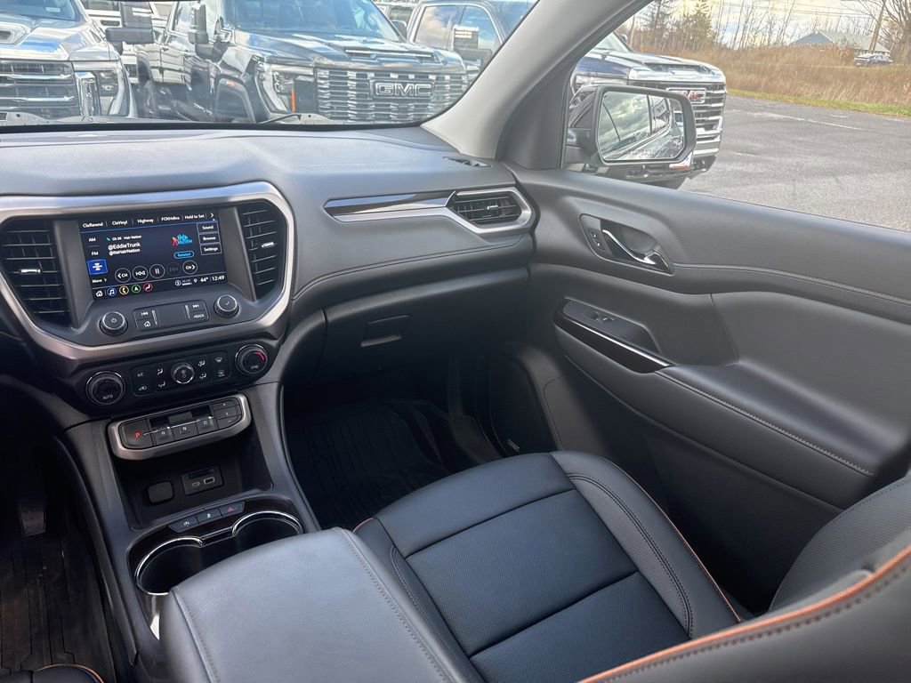 Used 2023 GMC Acadia AT4 w/ Technology Package image 13