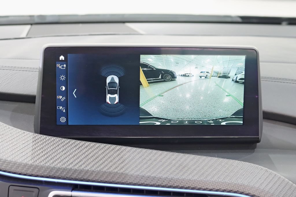 Used 2019 BMW i8 Roadster AWD/4WD image 18