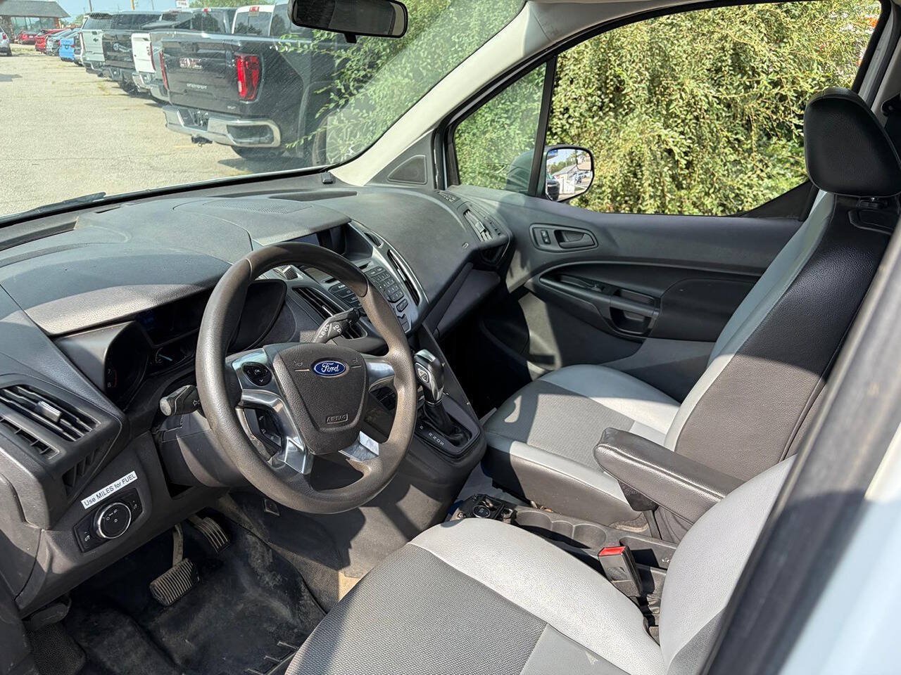 Used 2016 Ford Transit Connect XL FWD image 11