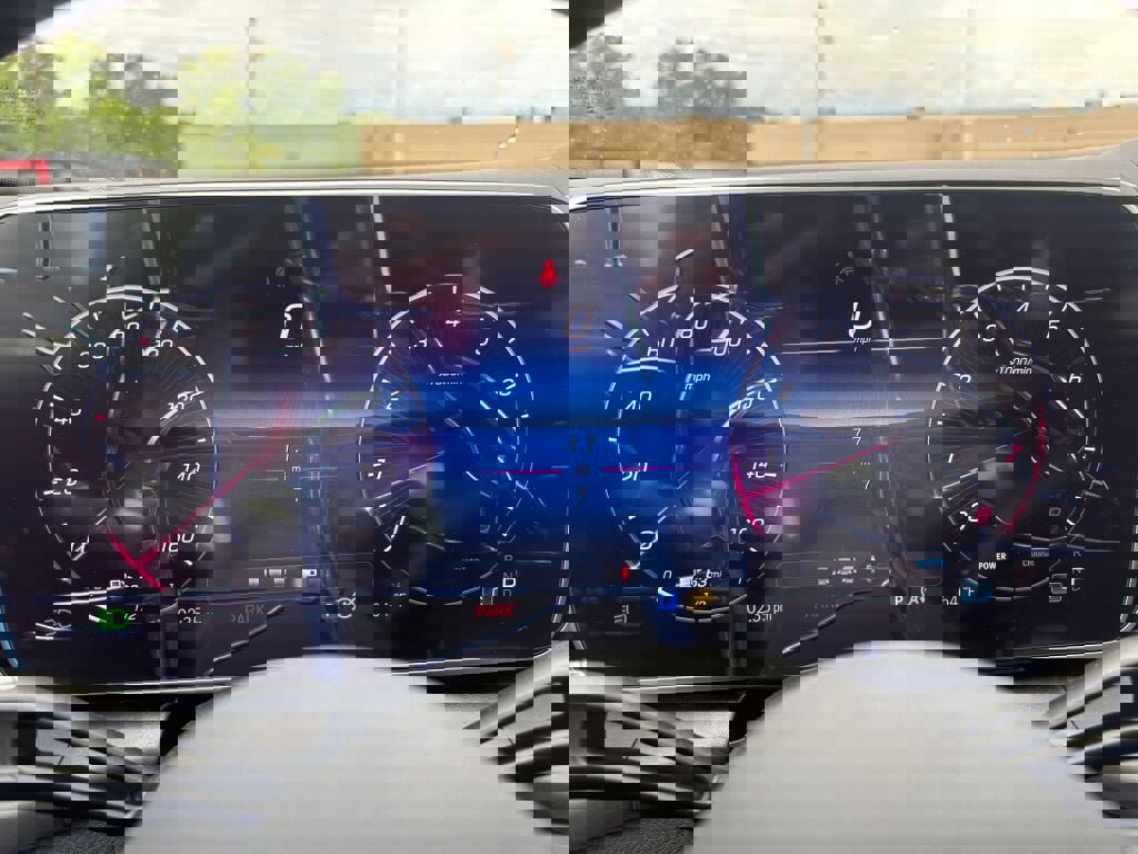 New 2026 Mercedes-Benz GLC 300 4MATIC image 18