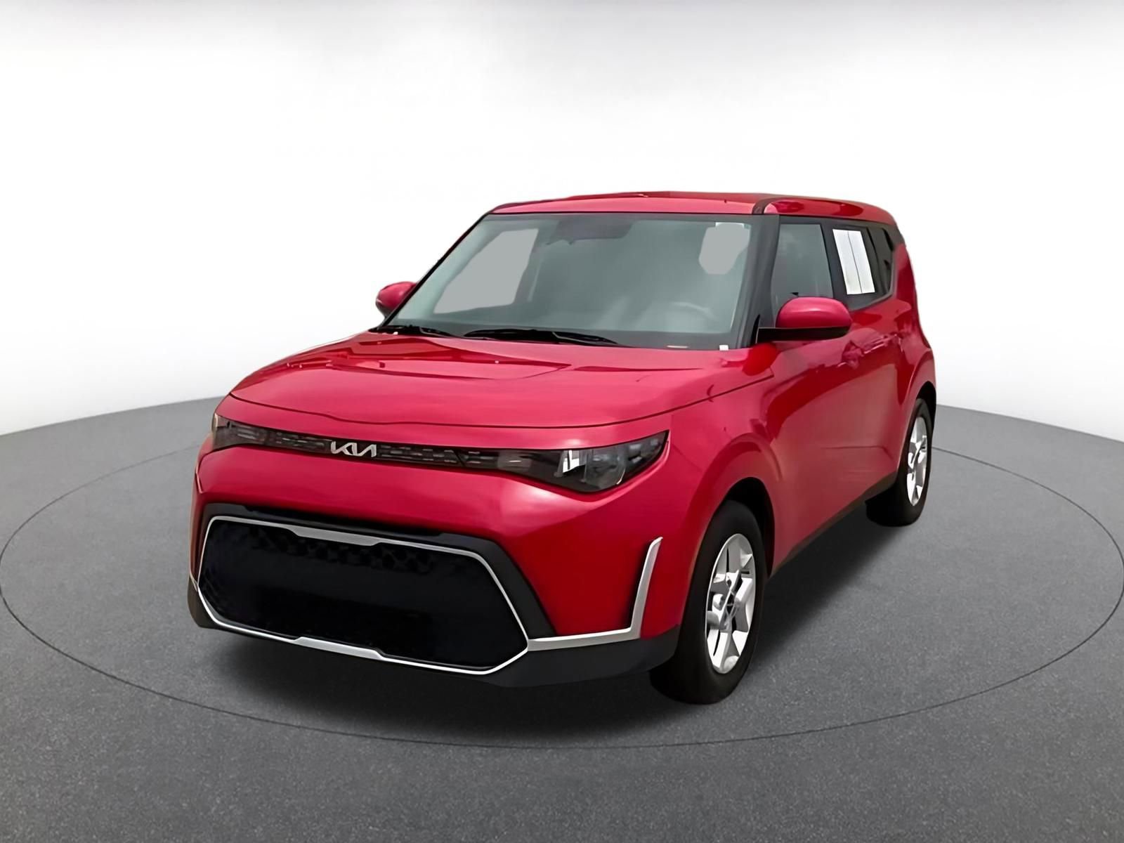 Used 2025 Kia Soul LX w/ LX Technology Package FWD image 7