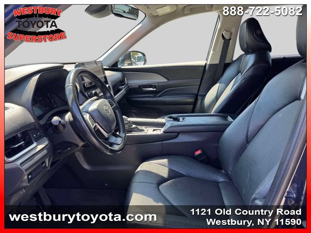 Certified 2024 Toyota Grand Highlander AWD image 20