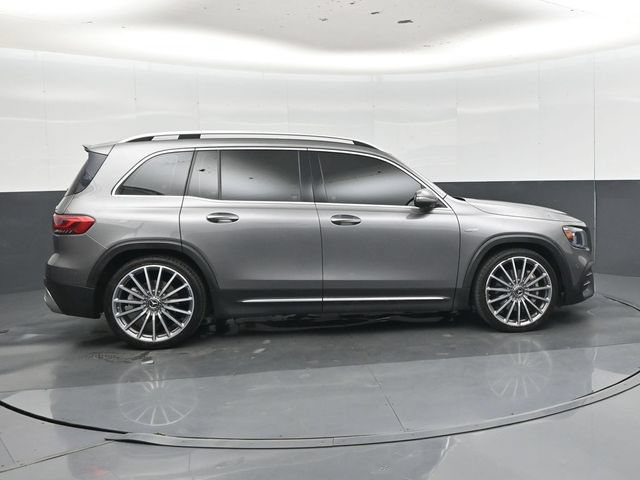 Used 2021 Mercedes-Benz GLB 35 AMG 4MATIC image 2
