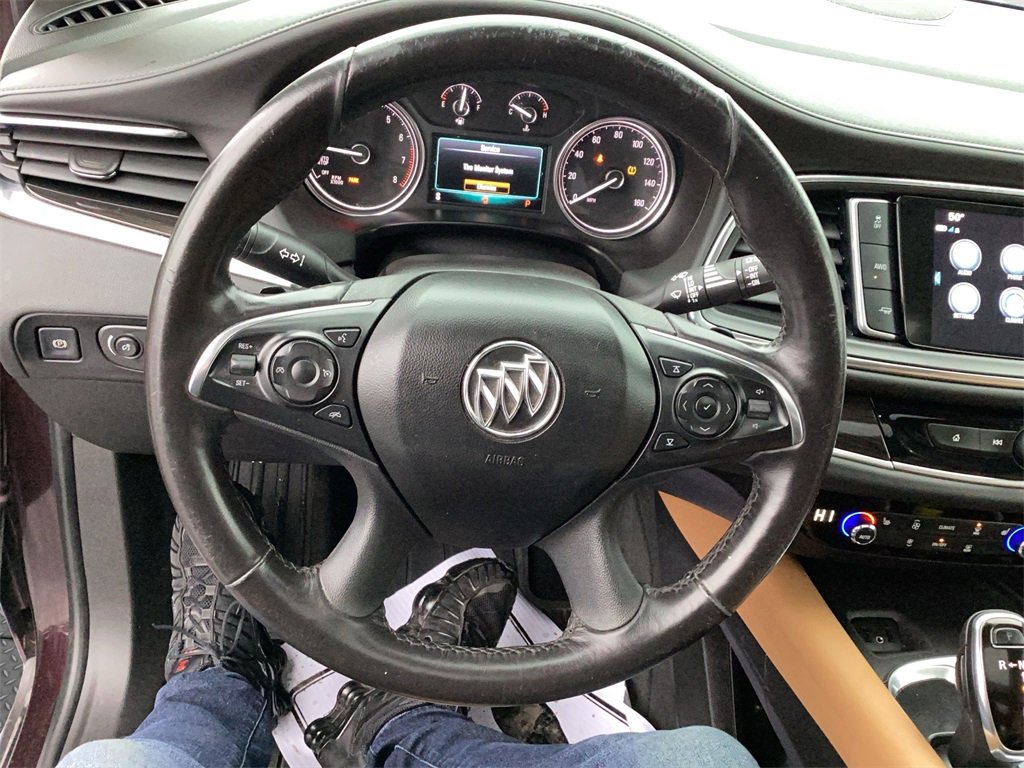 Used 2018 Buick Enclave Essence w/ Trailering Package image 10