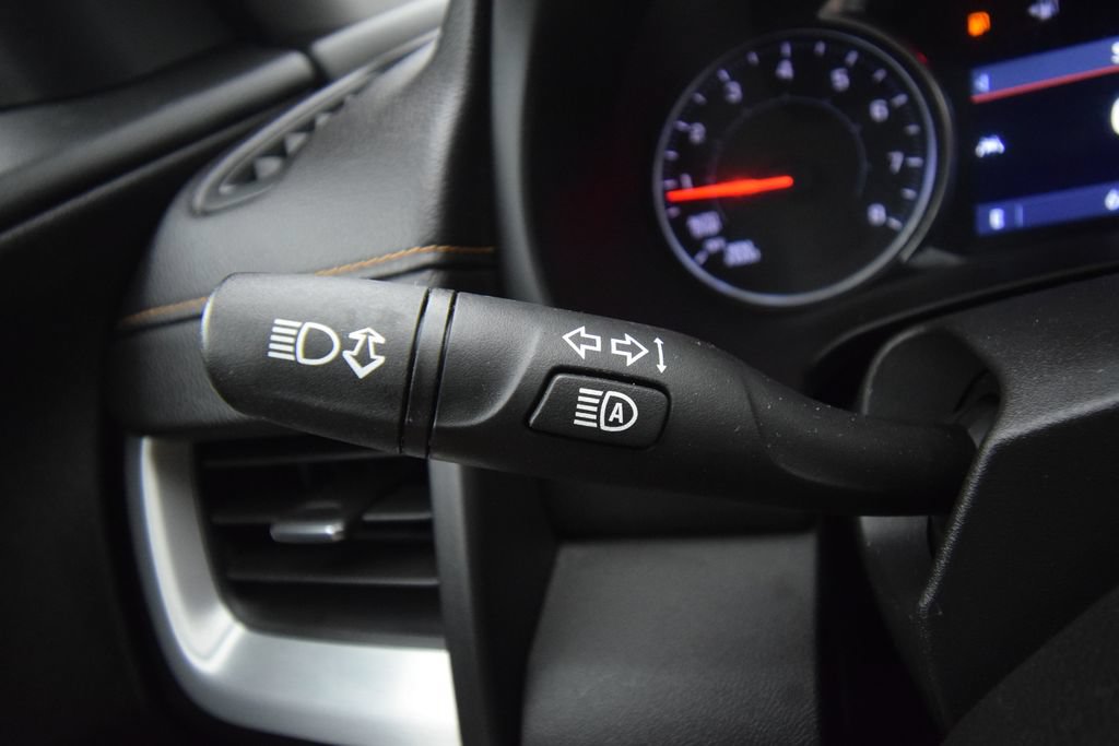 Used 2020 GMC Terrain SLT w/ Preferred Package FWD image 30