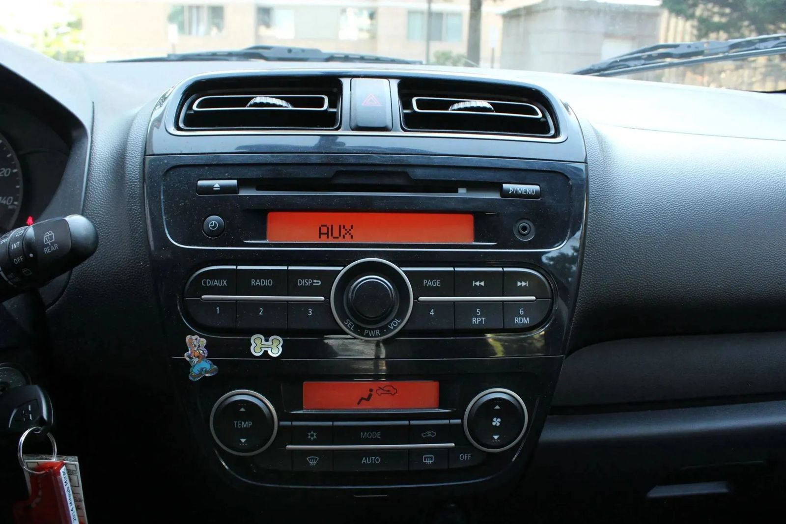 Used 2014 Mitsubishi Mirage DE FWD image 31