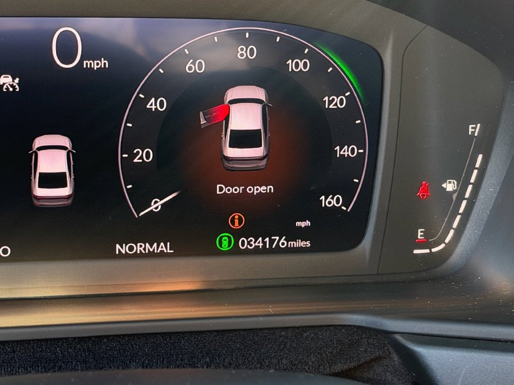 Used 2024 Honda Accord Sport image 25