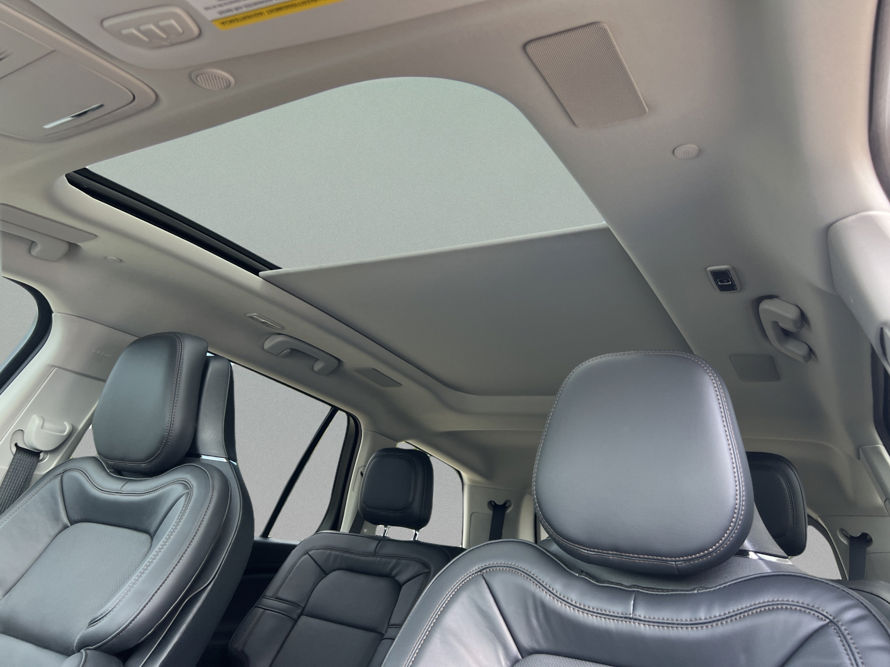 New 2027 Lincoln Aviator Reserve AWD/4WD image 24