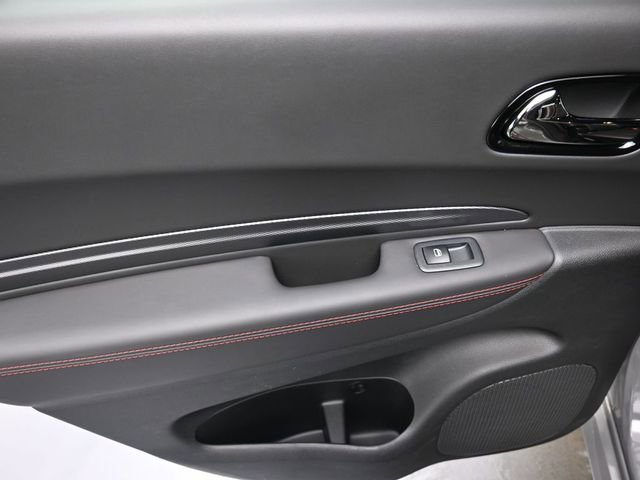 Used 2023 Dodge Durango GT image 19