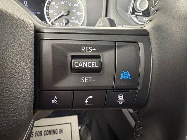 Certified 2026 Nissan Rogue SV FWD image 31