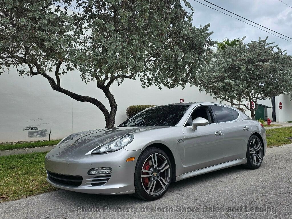 Used 2010 Porsche Panamera image 2