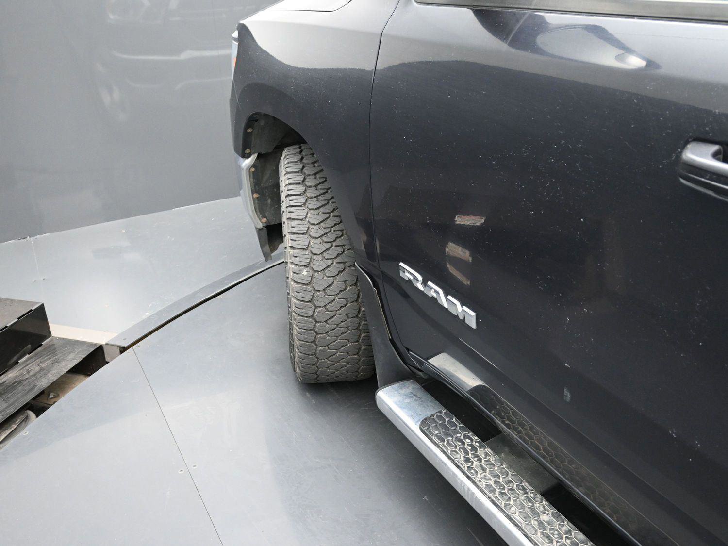 Used 2021 RAM 1500 Big Horn image 5