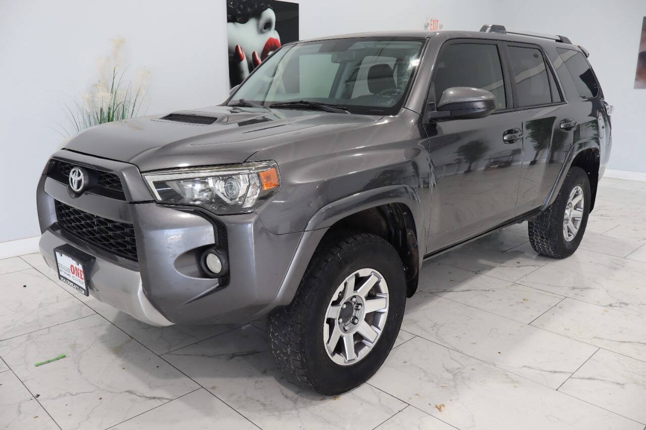 Used 2015 Toyota 4Runner Trail AWD/4WD image 7