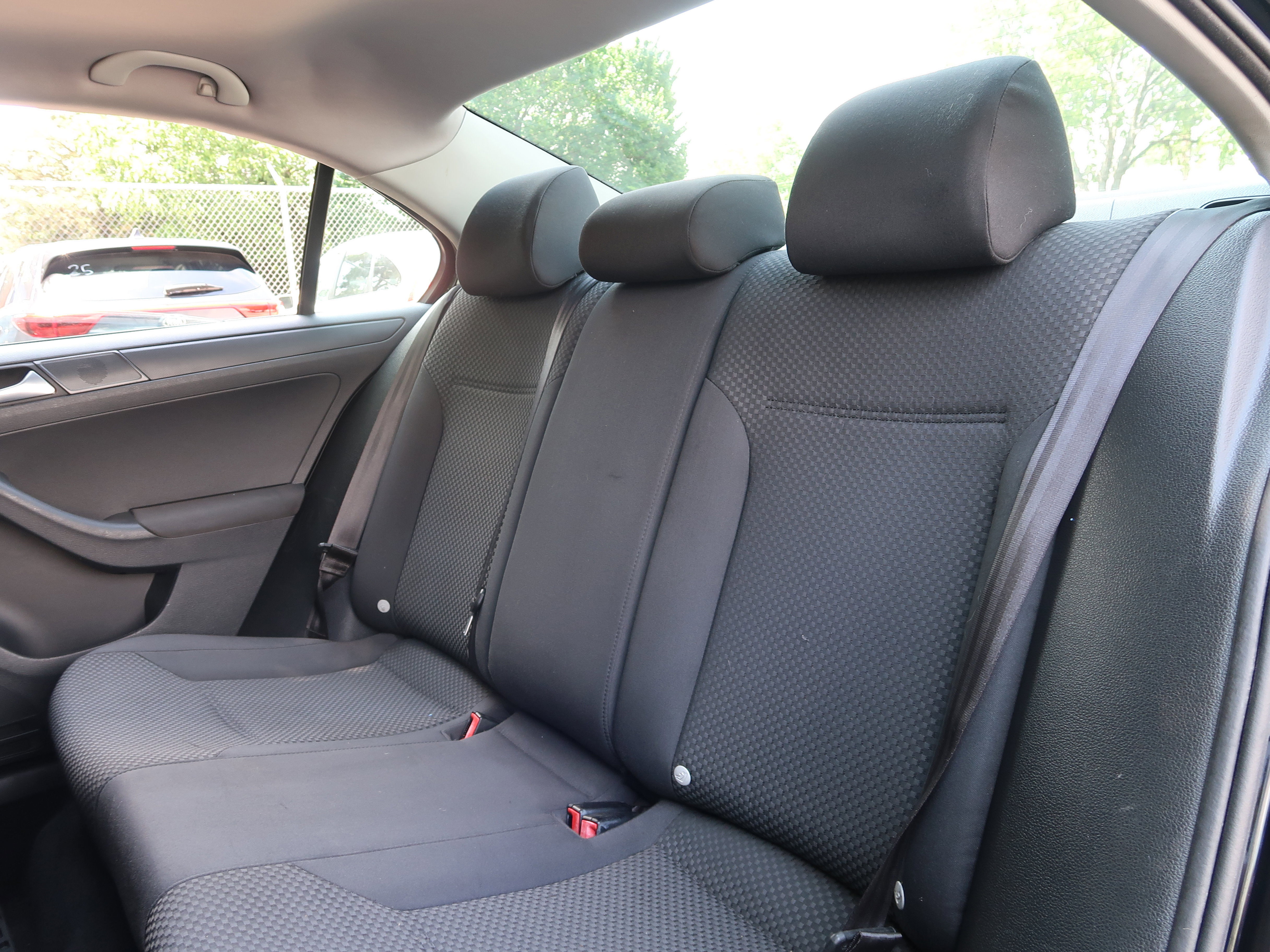Used 2012 Volkswagen Jetta S FWD image 28