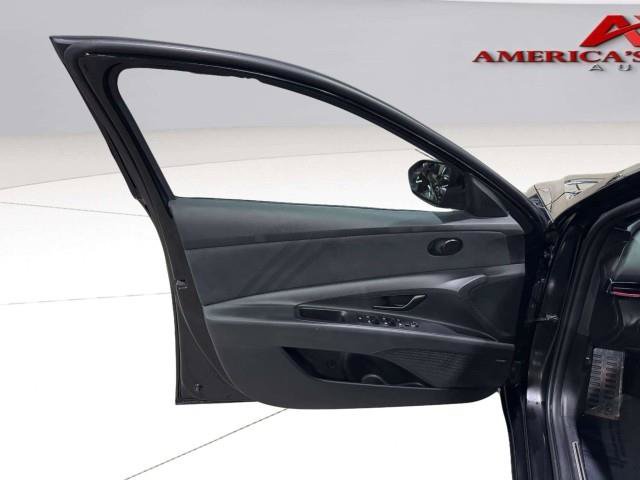 Used 2024 Hyundai Elantra N FWD image 12