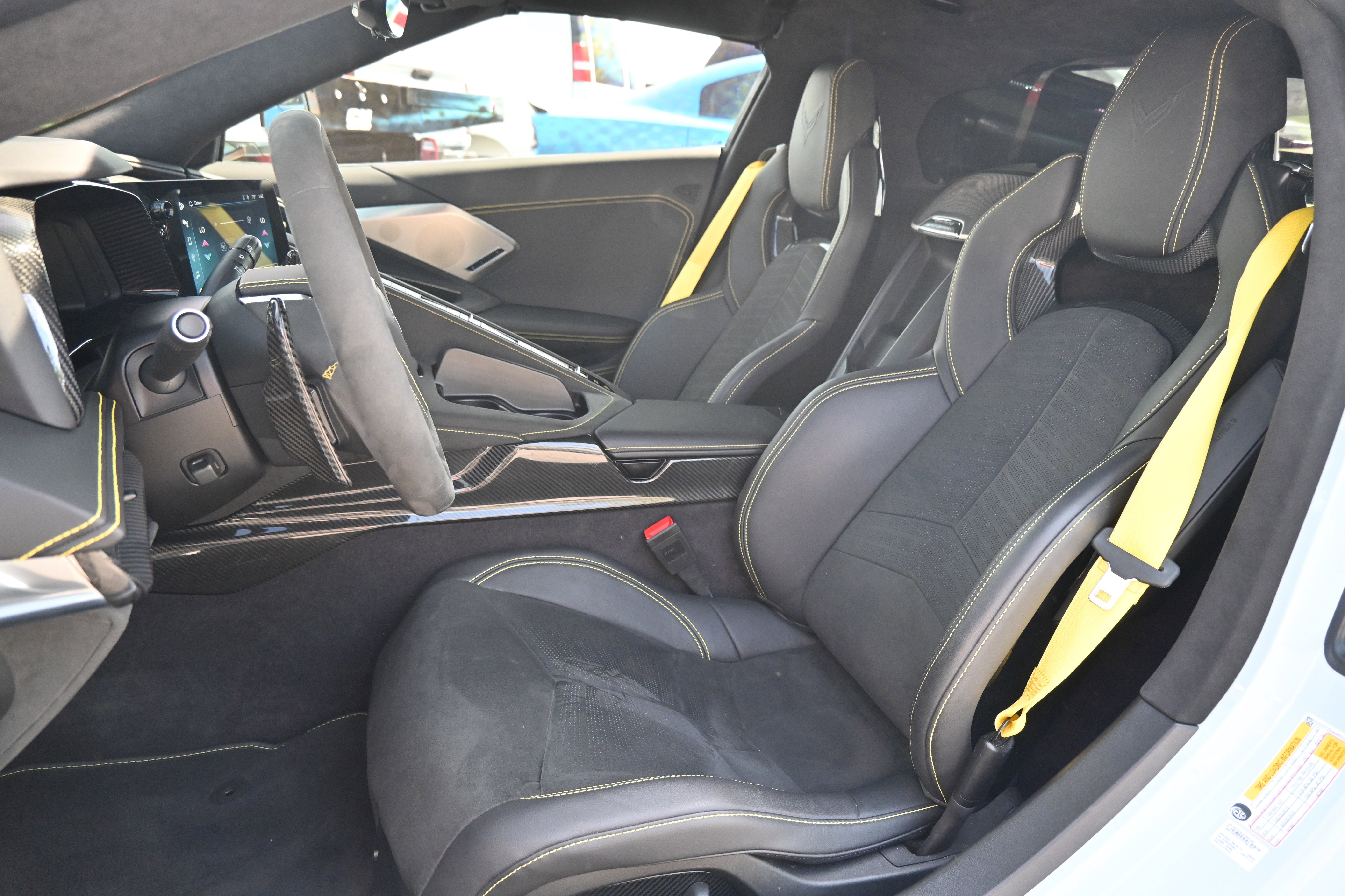 Used 2024 Chevrolet Corvette Stingray Premium Cpe image 7