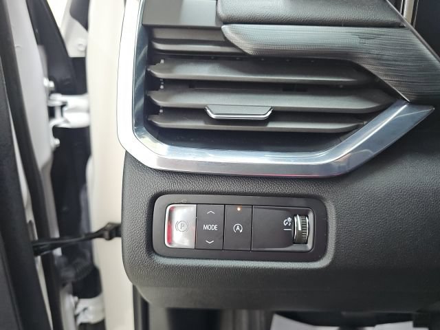 Used 2025 GMC Acadia Elevation FWD image 28