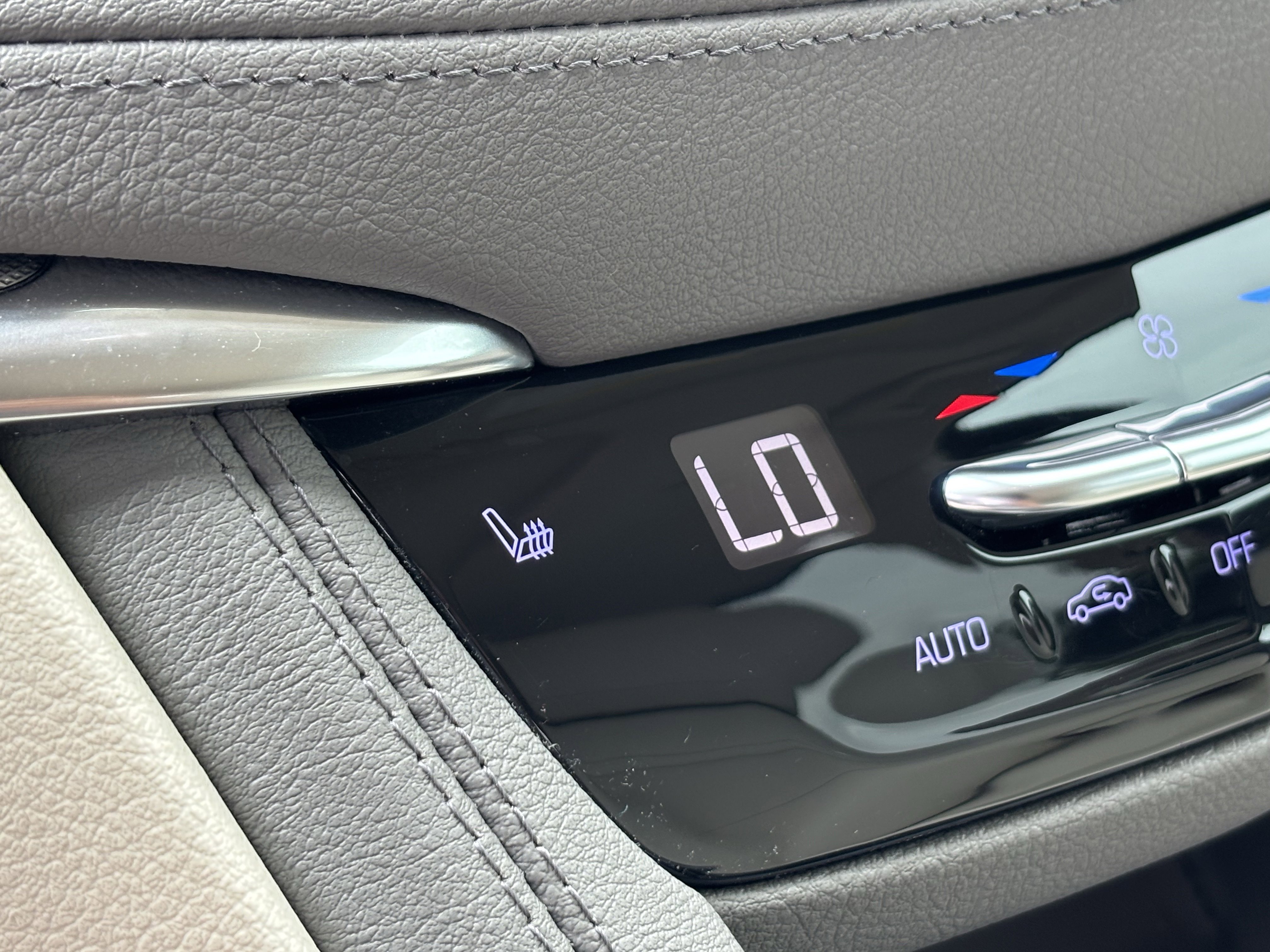 Used 2021 Cadillac XT5 Premium Luxury FWD image 28