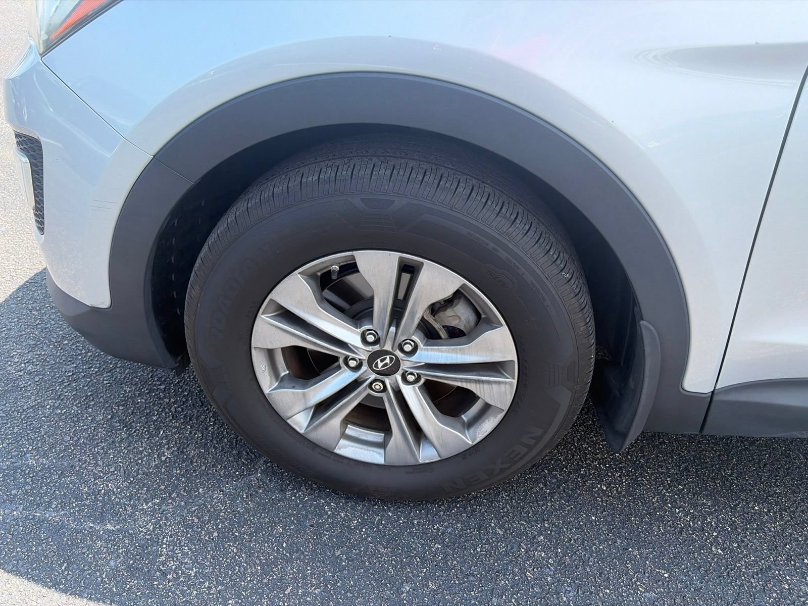 Used 2016 Hyundai Santa Fe Sport w/ Option Group 02 FWD image 12