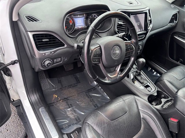 Used 2020 Jeep Cherokee Limited image 9