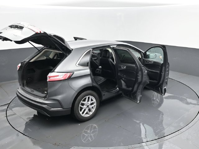Used 2024 Ford Edge SEL AWD/4WD image 25
