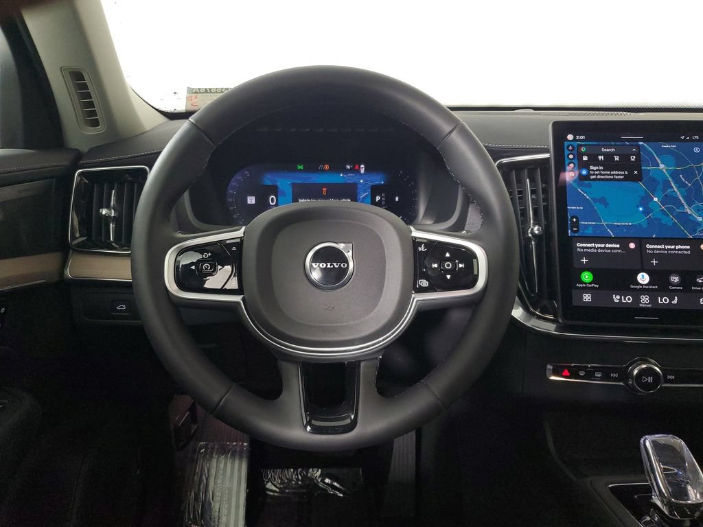Used 2025 Volvo XC90 B6 Plus w/ Protection Package Premier AWD/4WD image 16