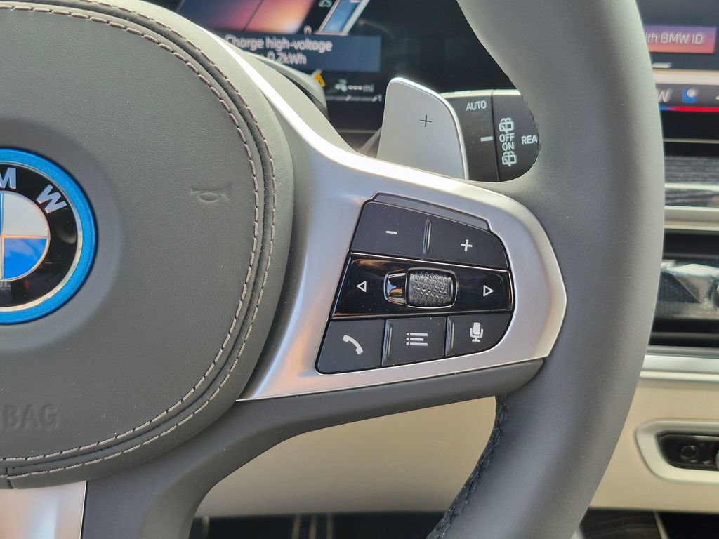 New 2026 BMW X5 xDrive50e w/ Executive Package AWD/4WD image 32