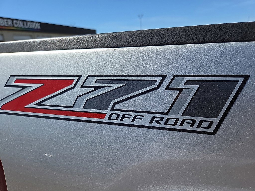 Used 2016 Chevrolet Silverado 1500 LTZ Z71 w/ LTZ Plus Package image 8