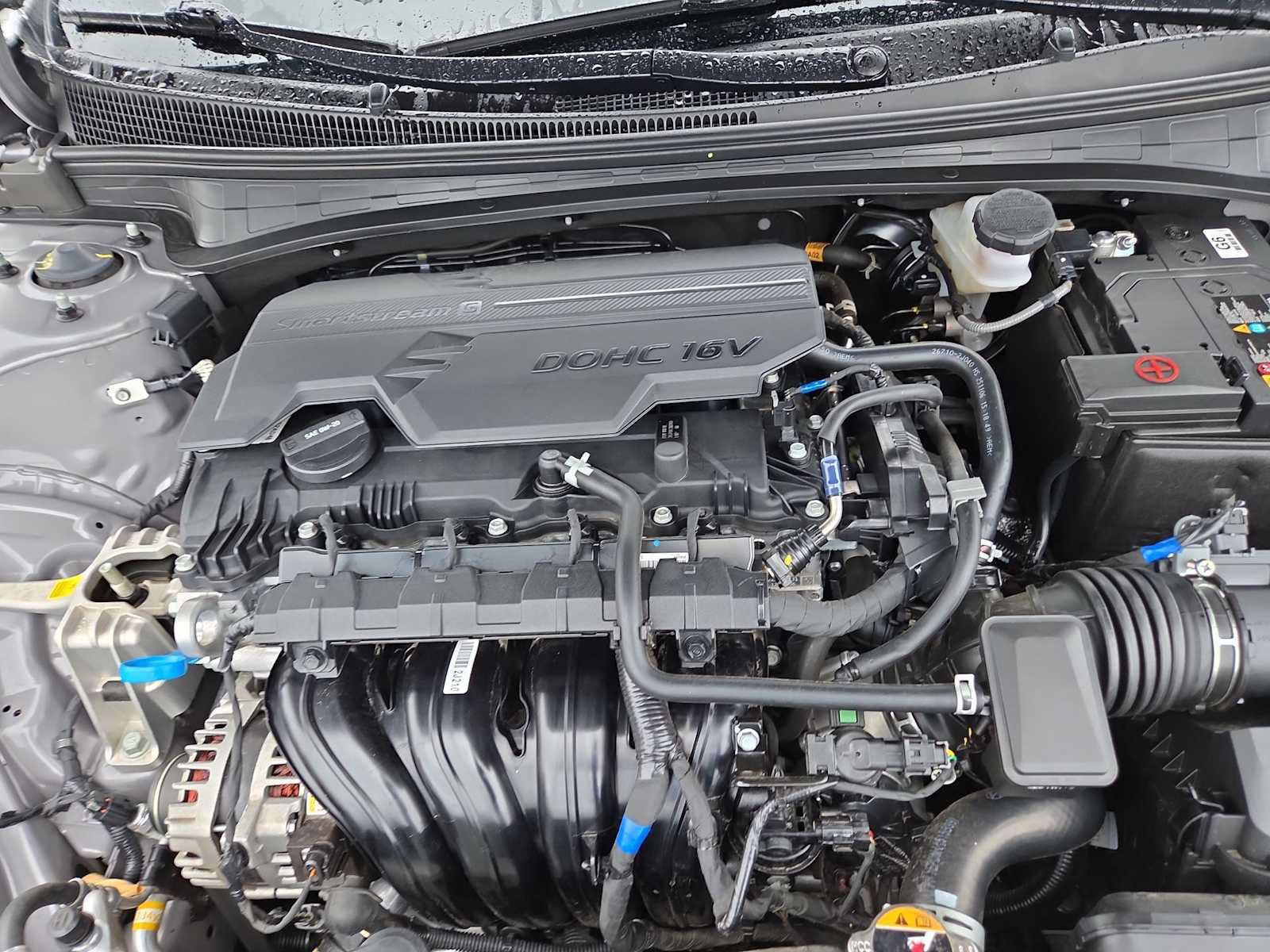 Used 2026 Hyundai Elantra Sport FWD image 17