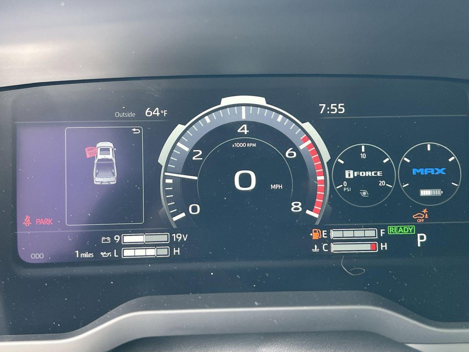 New 2025 Toyota Tundra Platinum image 12