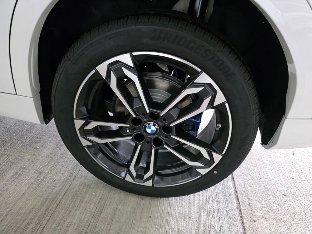 New 2026 BMW X2 xDrive28i w/ Technology Package image 6