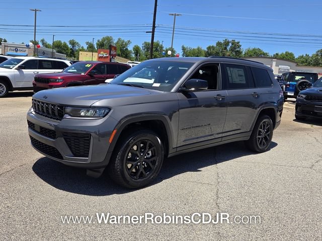 New 2026 Jeep Grand Cherokee L 2WD image 3