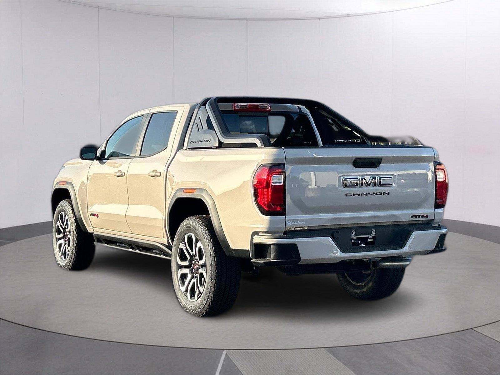 New 2026 GMC Canyon AT4 w/ Nightfall Edition AWD/4WD image 3