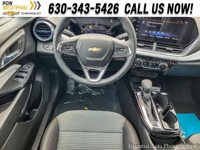 New 2025 Chevrolet Trax LT w/ LT Convenience Package image 11