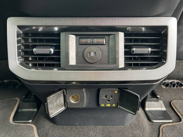 Used 2024 Ford F350 Platinum w/ Tremor Off-Road Package AWD/4WD image 50