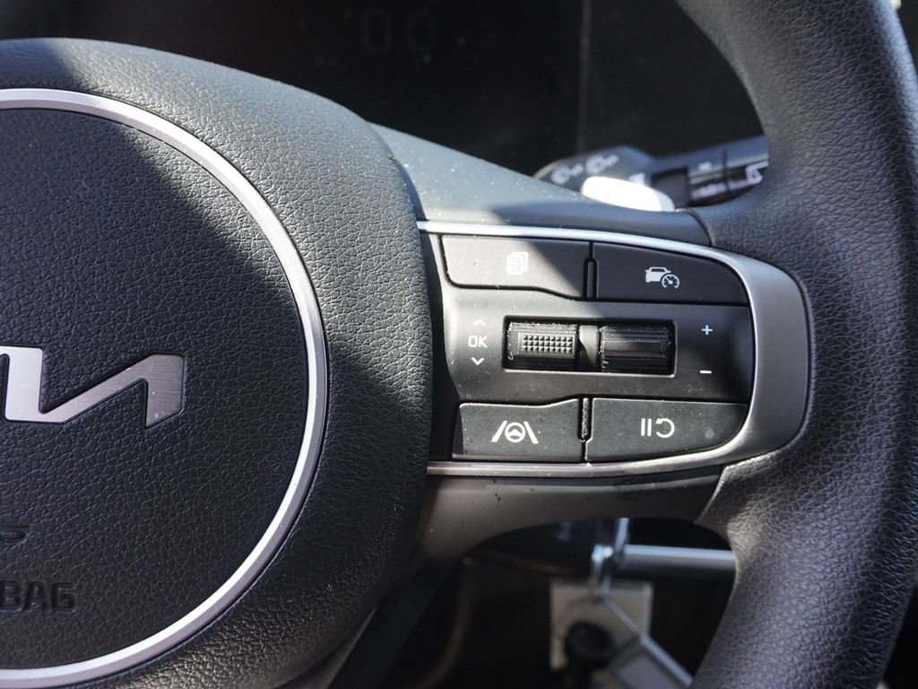 Used 2023 Kia Sportage LX image 42