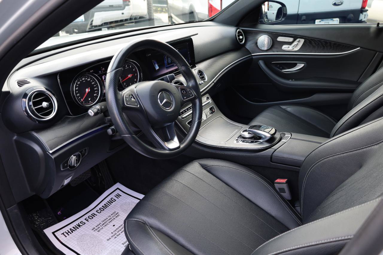 Used 2018 Mercedes-Benz E 300 image 9