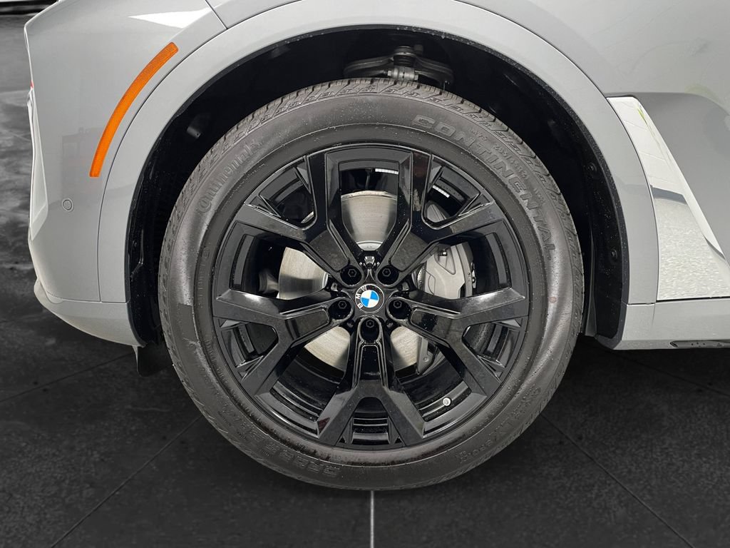 New 2027 BMW X7 xDrive40i AWD/4WD image 13