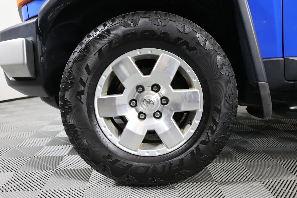 Used 2007 Toyota FJ Cruiser 2WD image 9