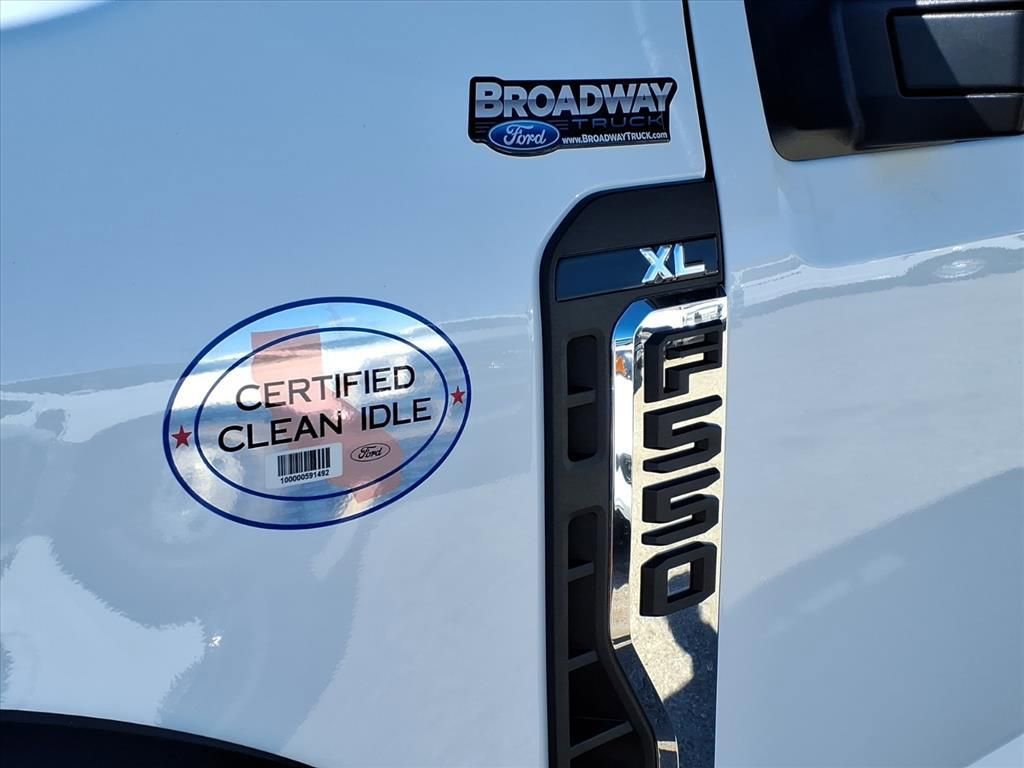 New 2026 Ford F550 4x4 Regular Cab Super Duty image 27